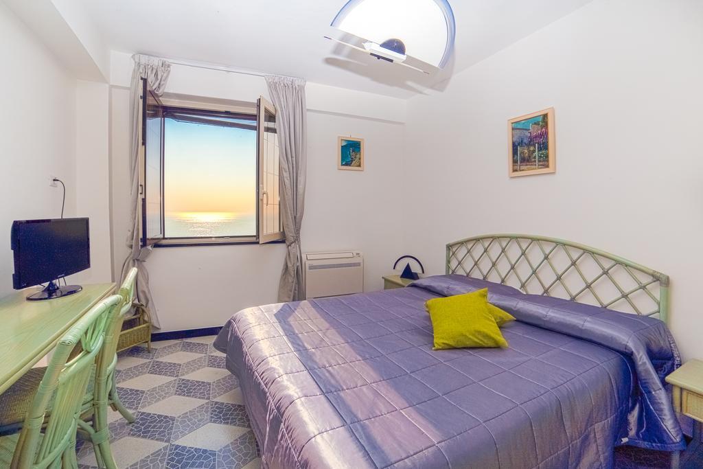 La Casetta Amalfi Exteriör bild